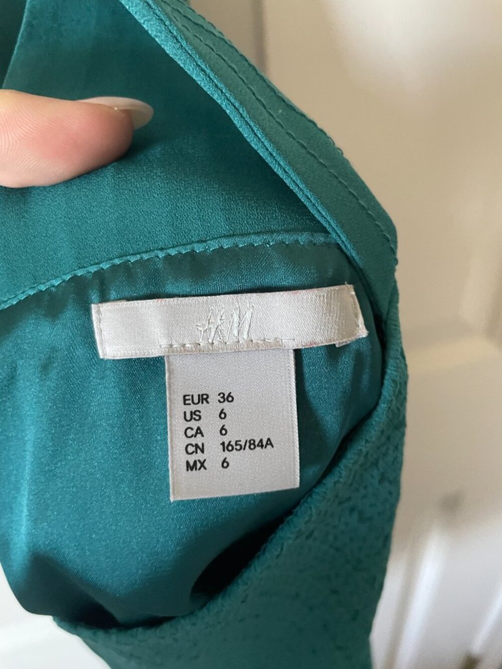 H&M Racer Back Top - Picture 4 of 4